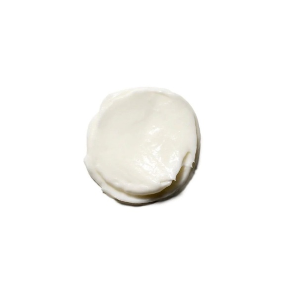 Moroccanoil Restorative Hair Mask 250mls
For weakened and damaged hair - Picture 6 of 8